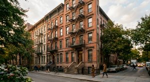 Manhattan Renters Sue Compass, Alleging It Monopolized New York City Rental Listings