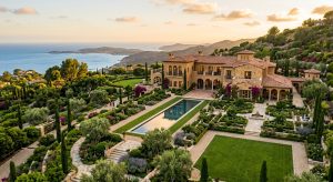 Hillsborough, Calif., Estate Sells for Record $70 Million to Buyer in AI Industry