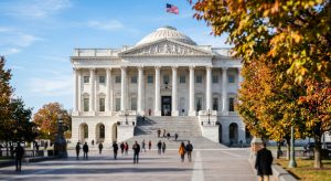 Fed Holds Rates at 3.75%-4% as Cook and Hammack Dissent in Favor of Another Hike